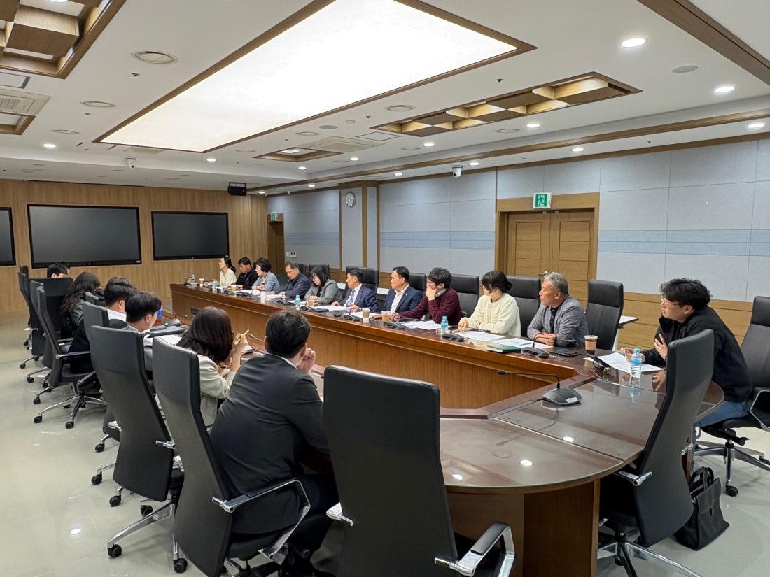 2025년 5월 로컬JOB센터장 간담회